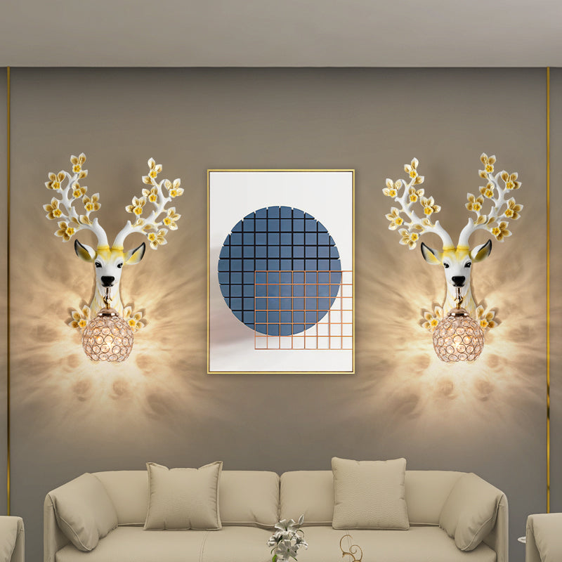 Modern Style Globe Sconce Light Fixtures Metal 1 Light Wall Mounted Lighting