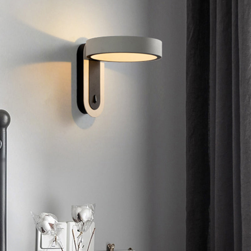 Round Shade Metal Wall Sconce Modern Style Single Light Wall Mount Lighting in Gray