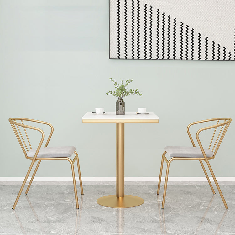 Metal Traditional Luxury Round Table White Stone Top Table with Pedestal Base