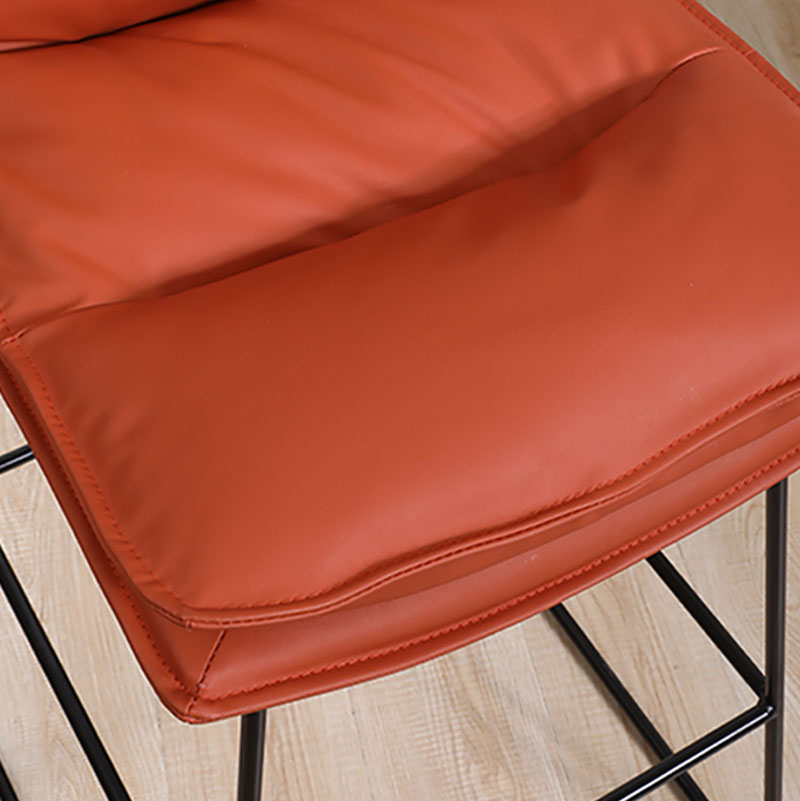 Modern Coffee Shop Footrest Stool Matte Finish Leather Barstool