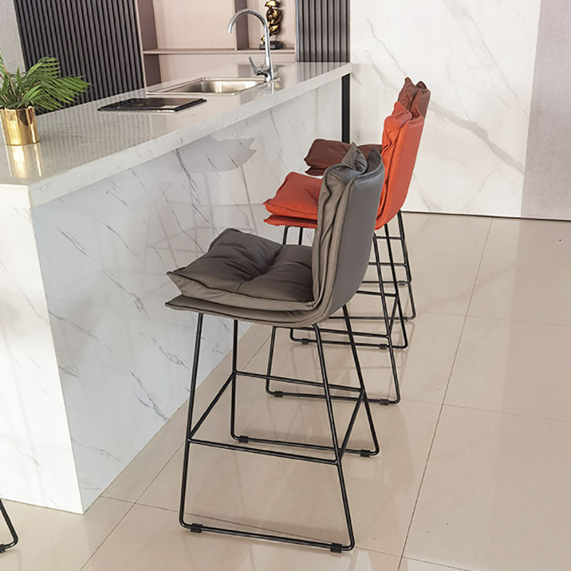 Modern Coffee Shop Footrest Stool Matte Finish Leather Barstool