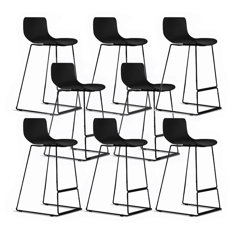 Scandinavian Pp Plastic Bar Stool Armless Stool with Steel Frame