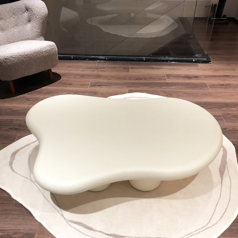 Scandinavian 3 Legs Coffee Table Free form Wooden Cocktail Table for Living Room