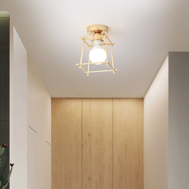 Single Modernism Golden/Black Flush Mount Lighting Metal Ceiling Light for Bedroom