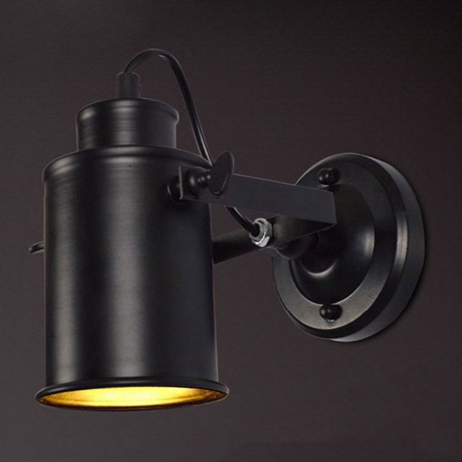 Industrial Metal Wall Lamp Simple Wall Sconce Lighting Fixture for Bedroom