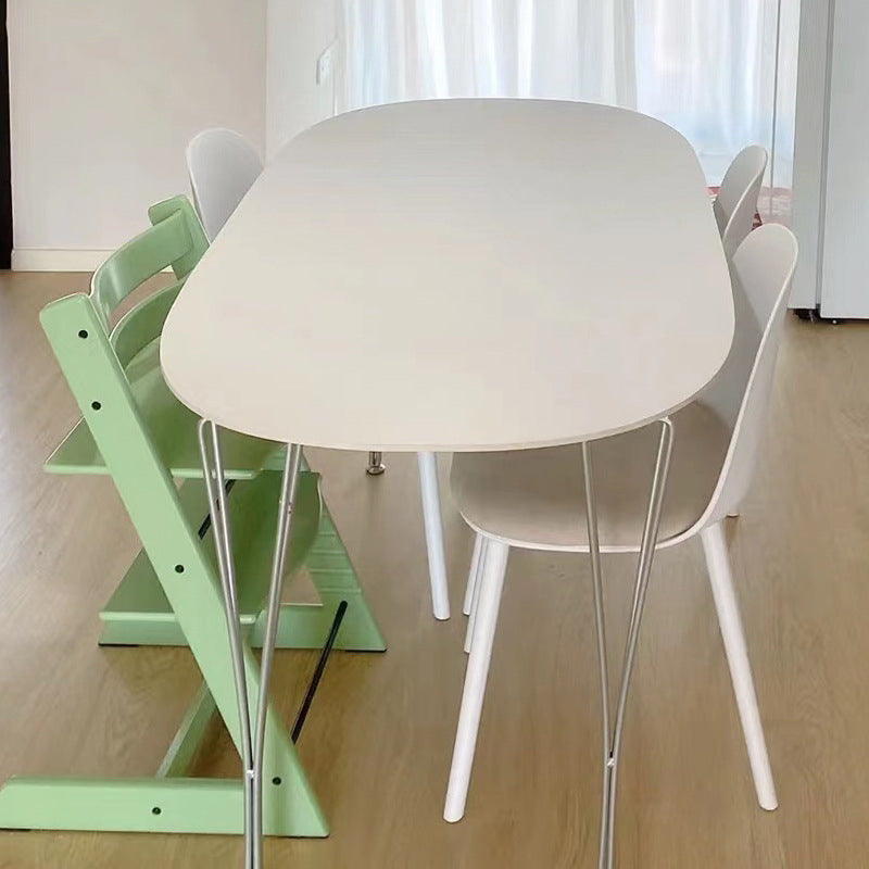 White Solid Wood Table Contemporary Oval Dining Table with 4 Legs