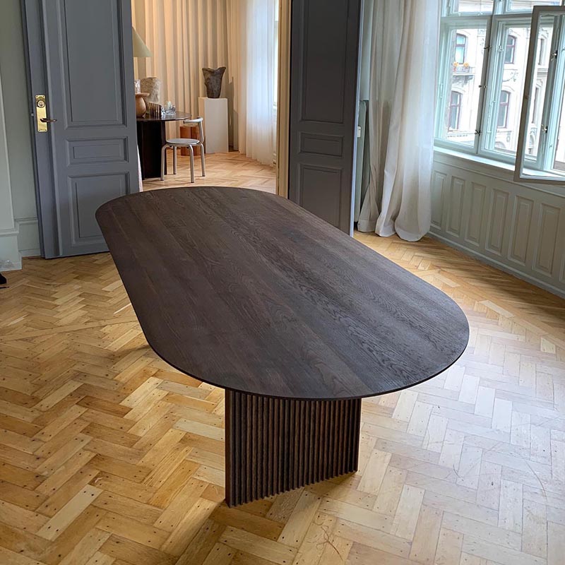Oval Solid Wood Dining Table Modern Brown-natural Furniture with Double Pedestal Home