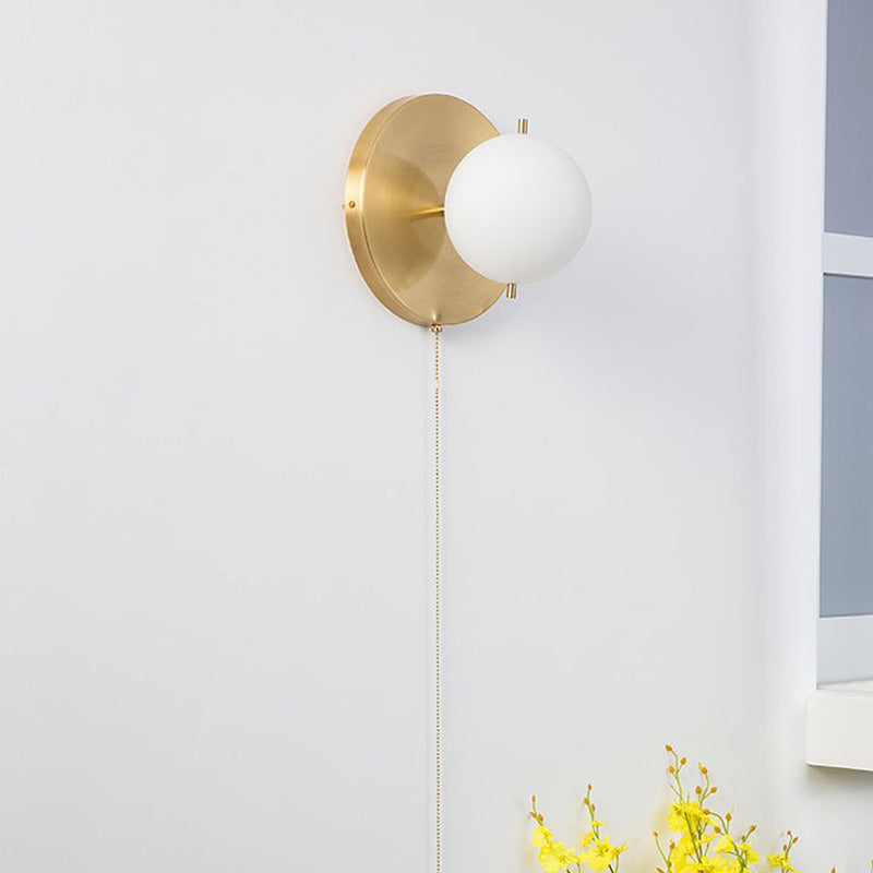Nordic Wall Mount Light Modern Simple Round Glass Shade Wall Sconce Light for Living Room