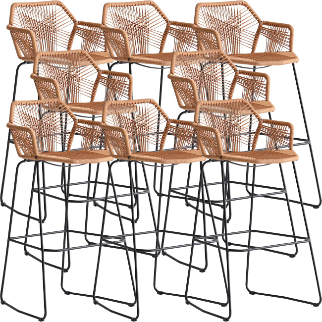 Modern Footrest Bar Stool Plastic Armed Stool with Metal Base