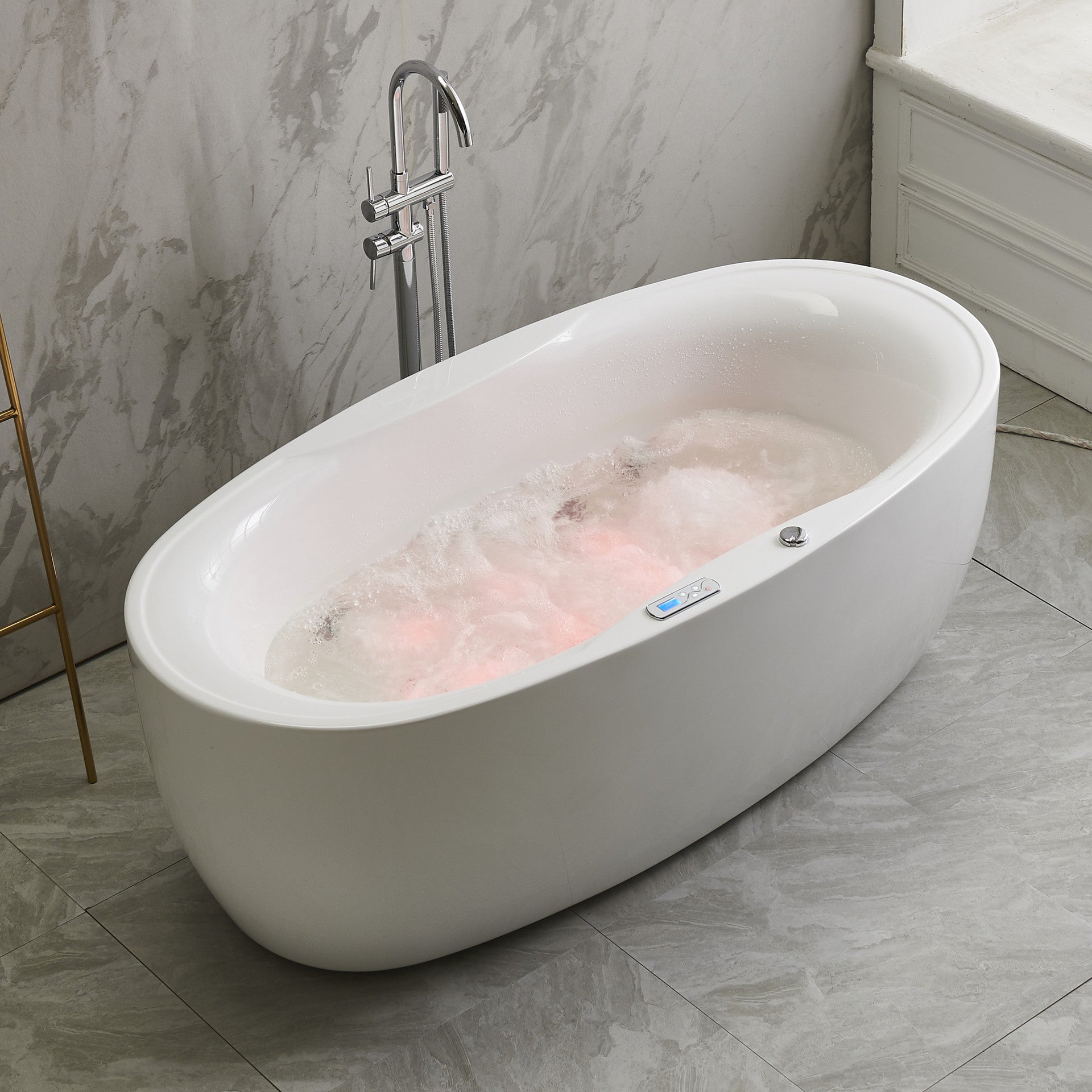 Modern Oval Acrylic Bathtub Hotel Freestanding Bath Tub in White