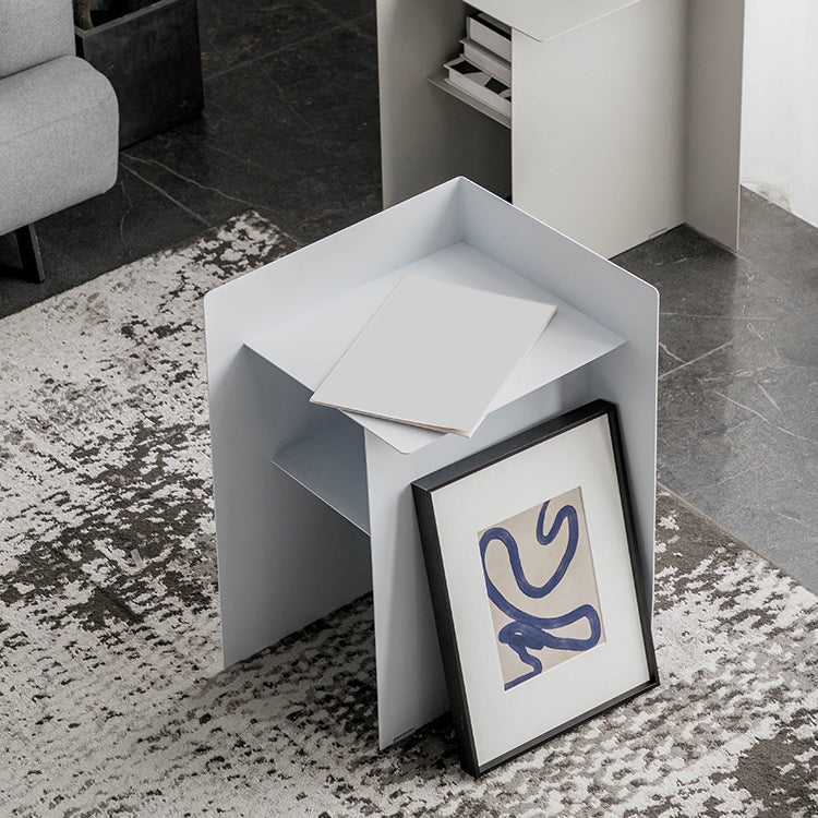 Metal Abstract End Table Mid-Century Corner Table with Shelf