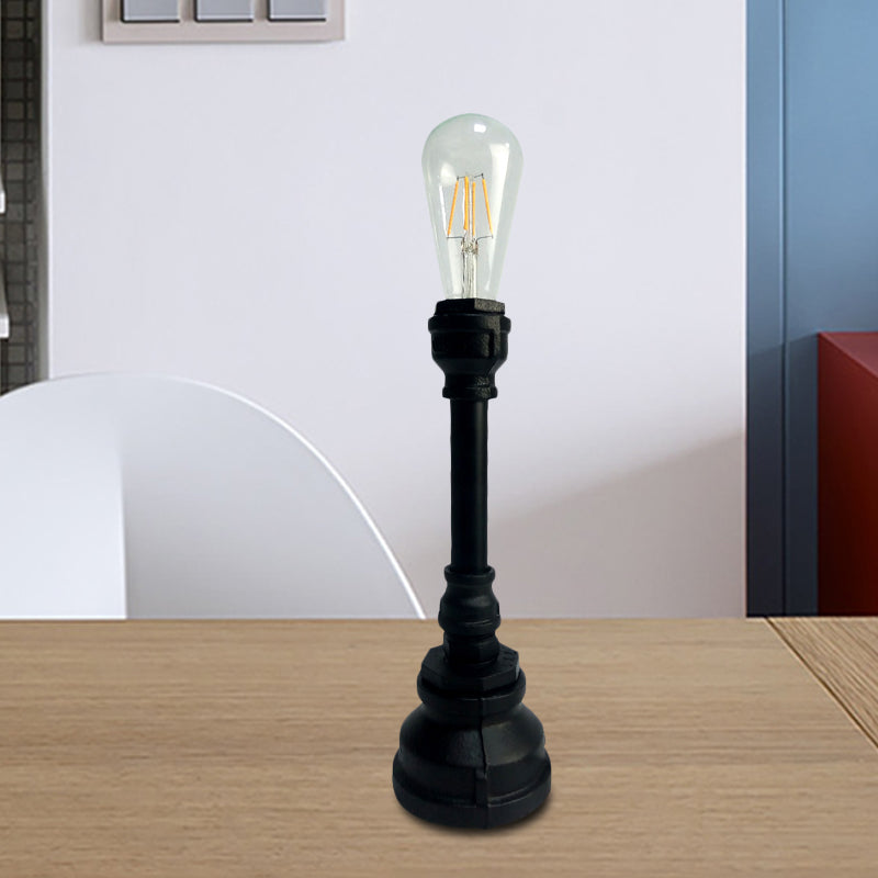 Farmhouse Piping Table Light 1 Bulb Metal Nightstand Lamp in Black/Rust with Plug In Cord for Bar