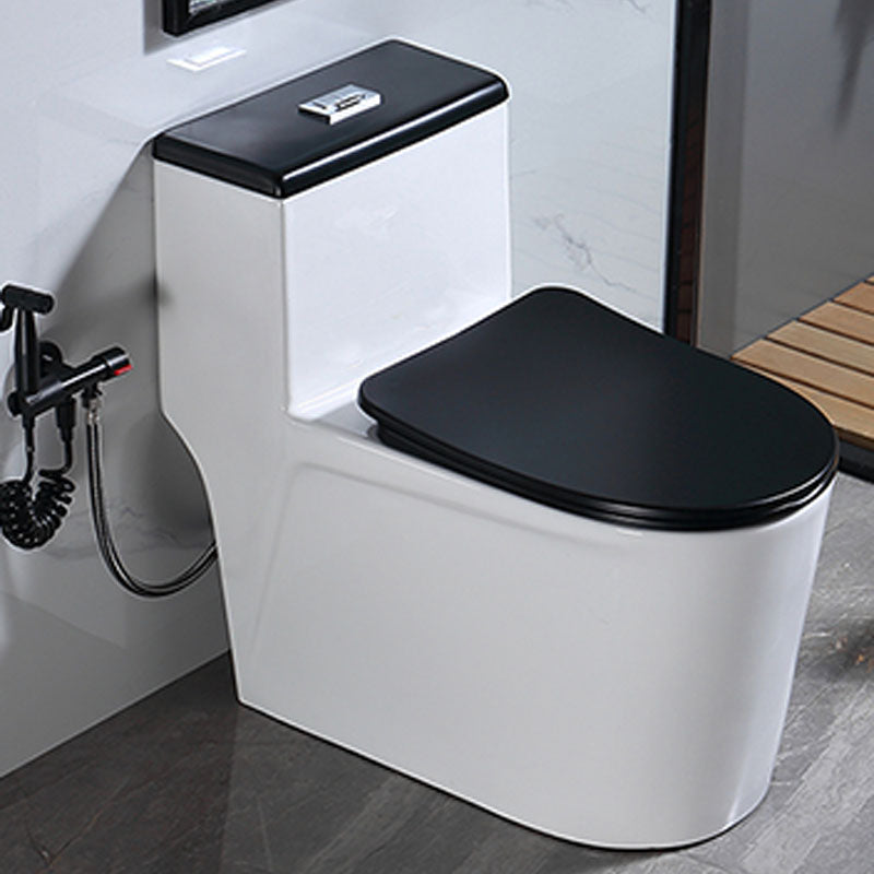 Floor Mount Toilet Black and White Toilet with Siphon Jet Water-saving Function