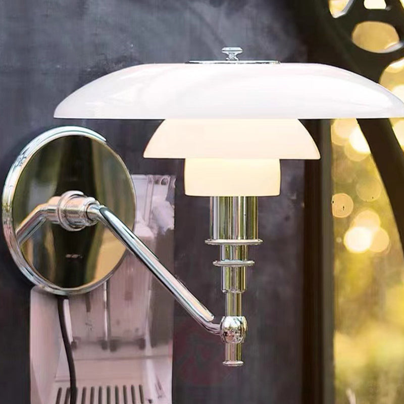 Modern Metal Wall Lamp 1-Light Wall Mount Lamp with Glass Shade for Bedroom