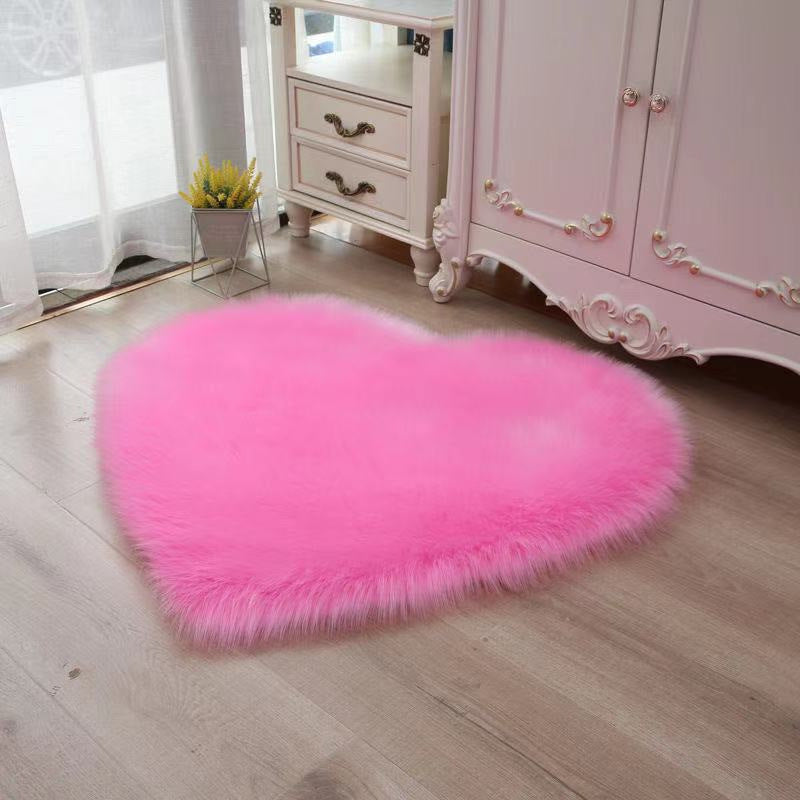 Villus Solid Color Rectangle Rug Heart-Shaped Stain Resistant Rug for Home Decor