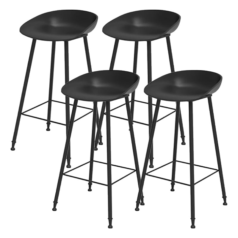 Contemporary Metal Base Indoor Stool PP Plastic Low Back Bar Stool