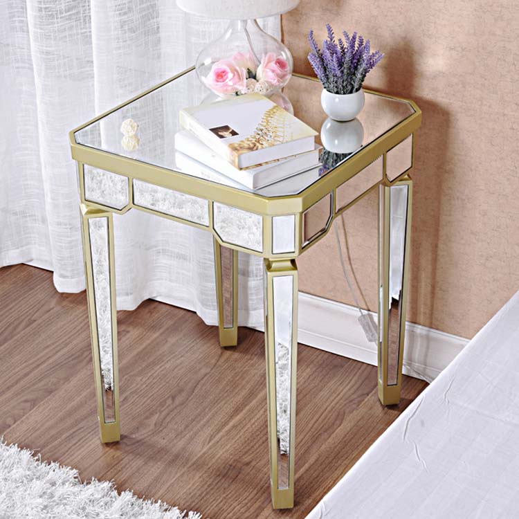 Modern 25.6" Tall 4 Legs End Table Square Glass Top End Table