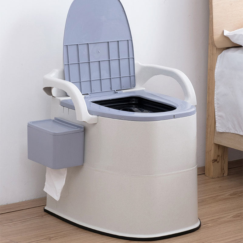 Modern Plastic Toilet Floor Mounted Toilet Bowl with Toilet Seat for Bathroom