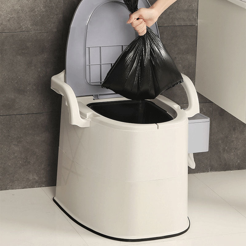 Modern Plastic Toilet Floor Mounted Toilet Bowl with Toilet Seat for Bathroom