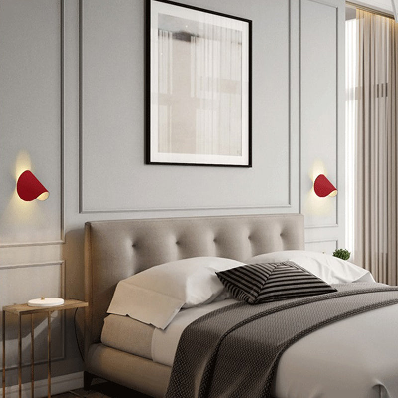 Modern Simple Iron Wall Light Arc Shape Rotatable Wall Lamp for Living Room
