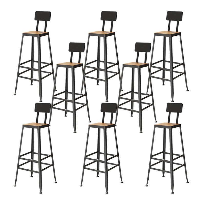 Square Bar and Counter Stool Industrial Coffee Shop Footrest Counter Stool in Black