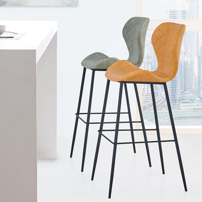 Industrial Indoor Bar-stool Leather Footrest Bucket Black Base Bar and Counter Stool