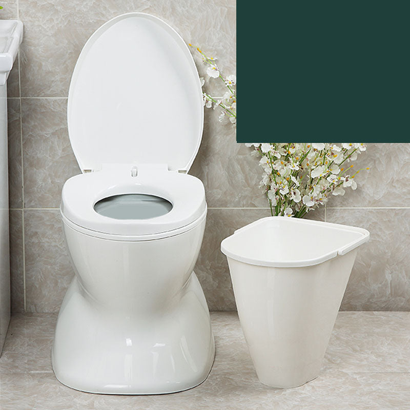Modern Plastic Toilet Floor Mounted Toilet Bowl with Slow Close Seat for Bathroom