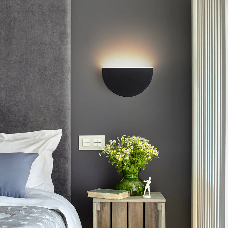 Modern Rotatable Wall Lamp 1-Light LED Wall Mount Lamp for Living Room