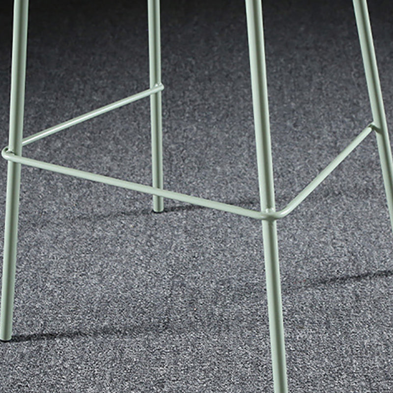 Scandinavian Metal Plastic Counter Stools Low Back Bar Stool with Footrest