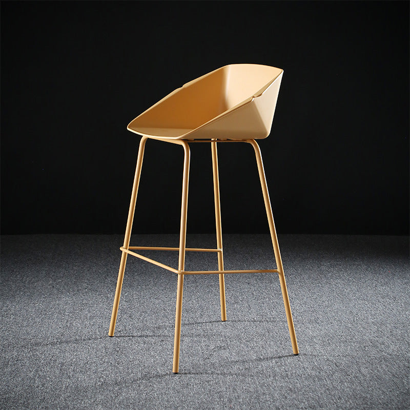 Scandinavian Metal Plastic Counter Stools Low Back Bar Stool with Footrest