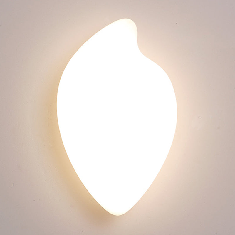 Children Style Wall Lamp 1-Light LED Wall Mount Lamp with Plastic Shade for Kid's Room