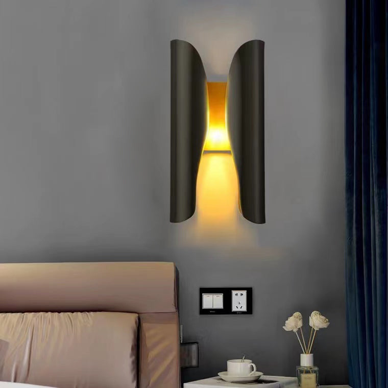 Modern Wall Sconce Geometric Shape Wall Light with Metal Shade for Study