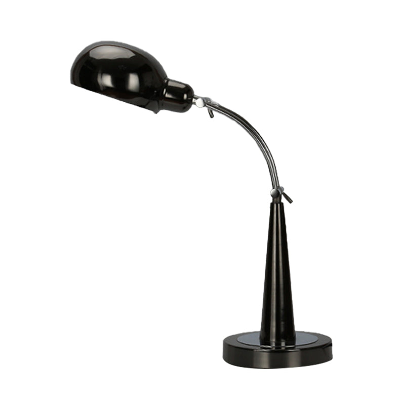 Industrial Dome Shade Reading Leuchte 1 Leuchtmetall-Plug-in-Tischlampe in Schwarz/Silber mit einstellbarem Arm