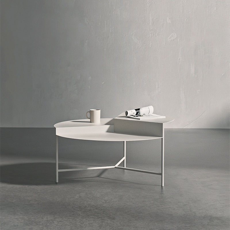 Mid-Century Modern Rond Coffee Table with 3 Legs in Iron 17.72" High