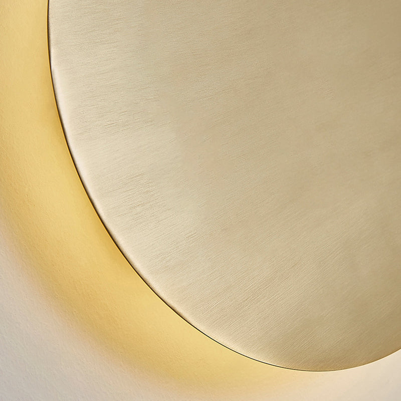 1-Light Round Wall Lamp Modern Metal Sconce Light for Living Room