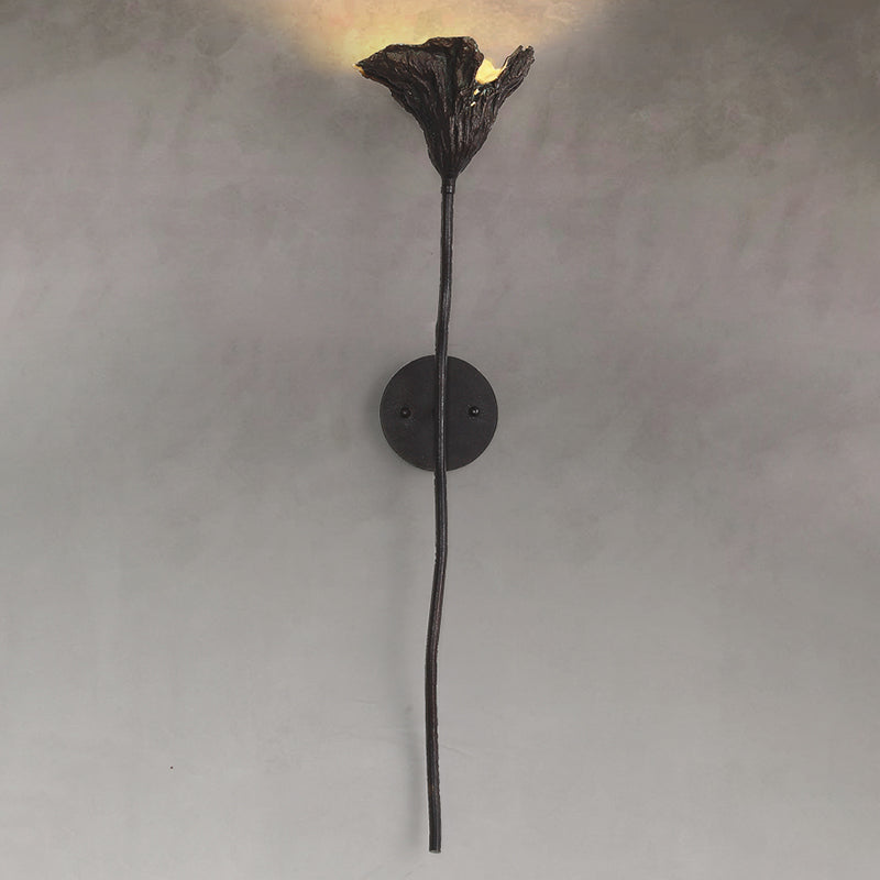 Modern Wall Sconce Flower Shape Wall Light with Metal Shade for Bedroom