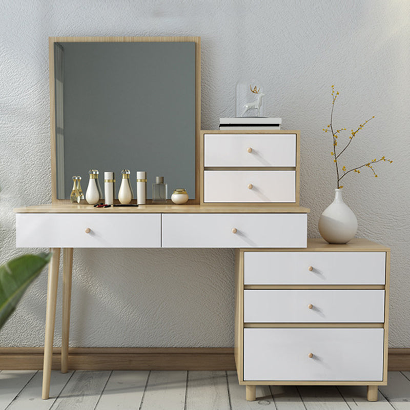 Bedroom Make-up Vanity in Natural Nordic Engineered Wood Dresser