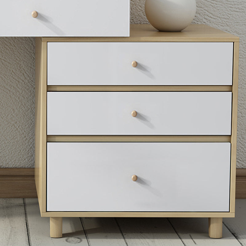 Bedroom Make-up Vanity in Natural Nordic Engineered Wood Dresser