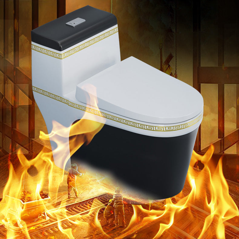 Traditional One Piece Toilet Floor Mounted Toilet Bowl with Slow Close Seat for Washroom