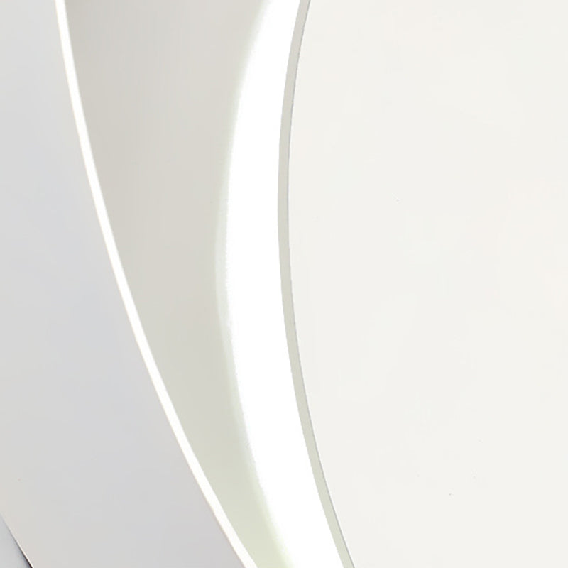 Round Shape Wall Lamp Modern Style Metal 1 Light Sconce in White and Black