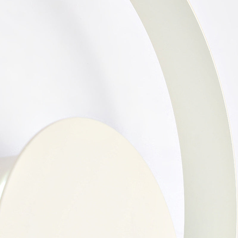 Round Shape Wall Lamp Modern Style Metal 1 Light Sconce in White and Black