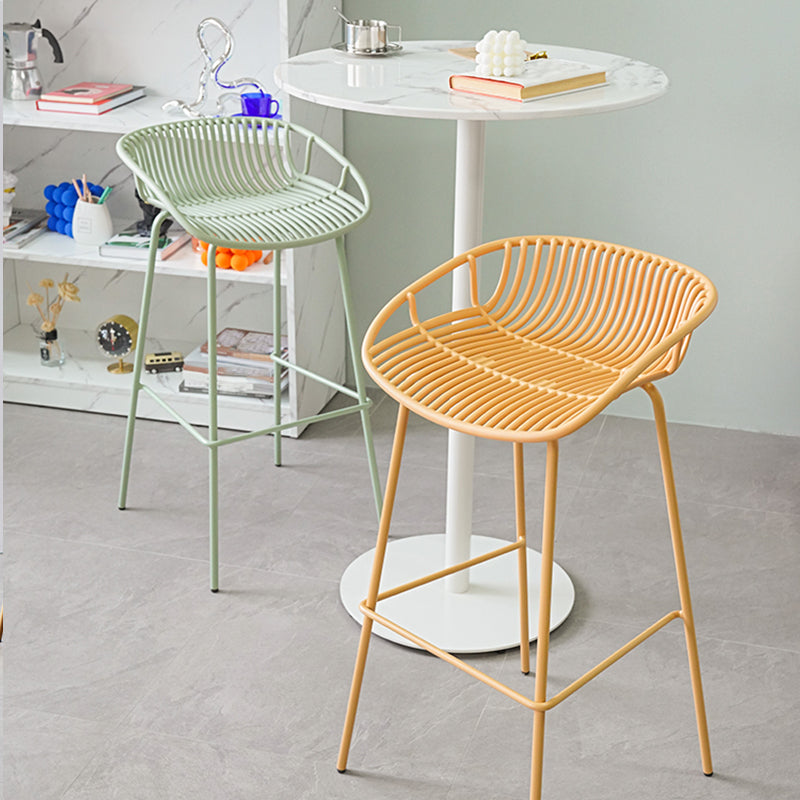 Contemporary Armed Contoured Seat PP Plastic Stool with Metal Base
