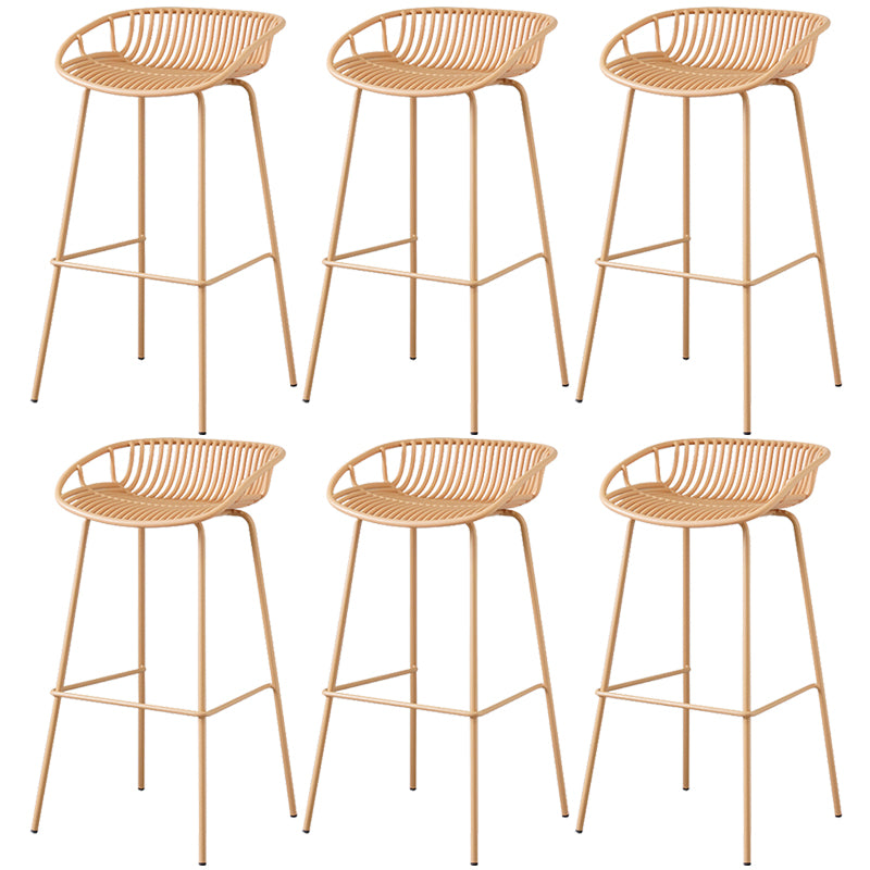 Contemporary Armed Contoured Seat PP Plastic Stool with Metal Base