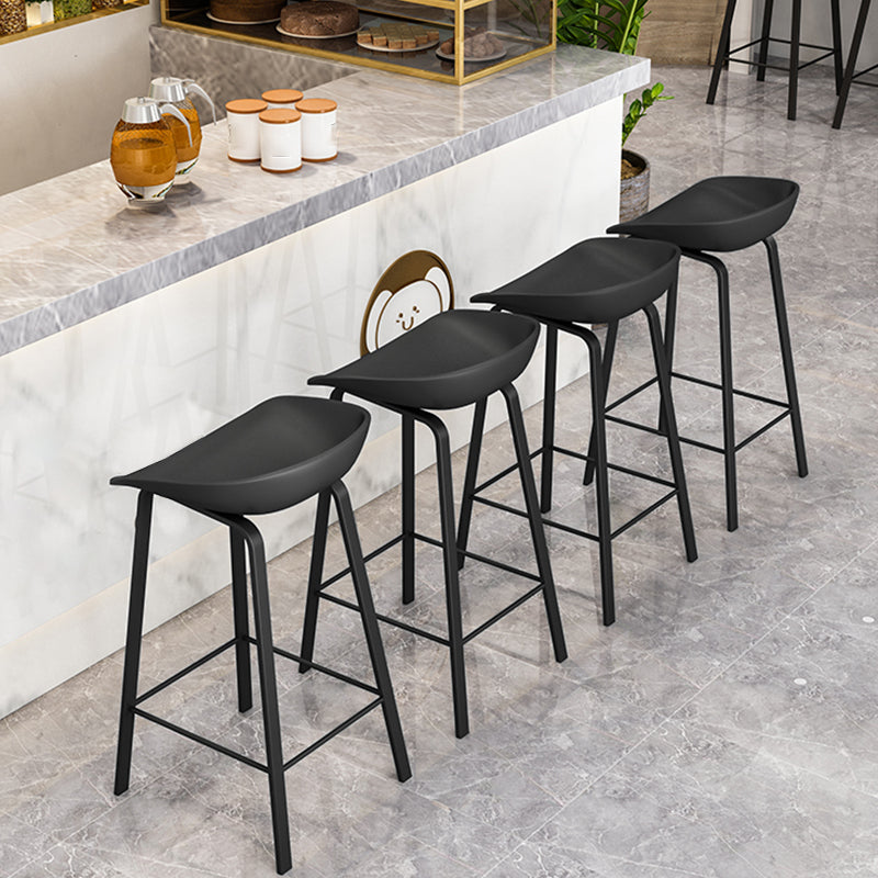 Modern Plastic and Metal Counter Stool Footrest Bucket Backrest Counter-height Stool