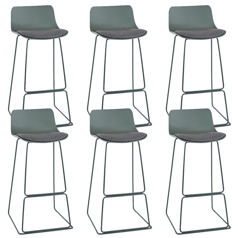 Scandinavian Low Back Bar Stool Plastic Stool with Metal Base