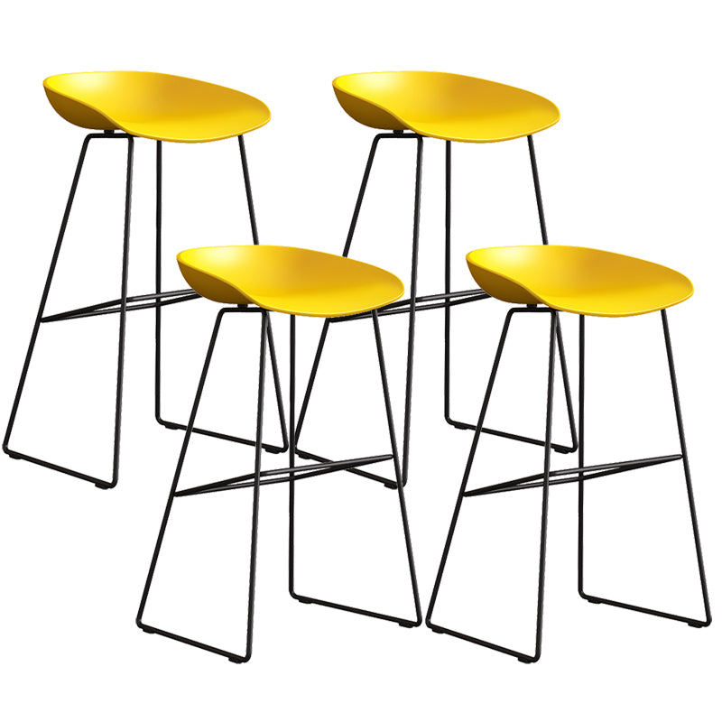 Contemporary Style Plastic Counter Stool Counter Height Bucket Bar Stool