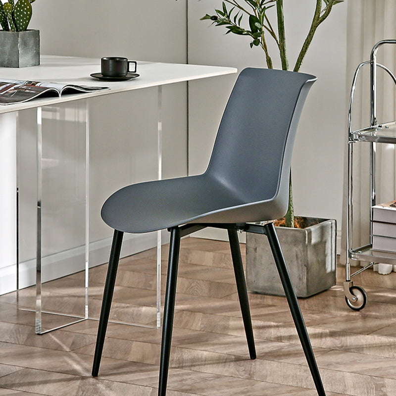 Nordic Solid Back Side Chair Plastic Indoor Arm Chair with Metal Base for Restaurant