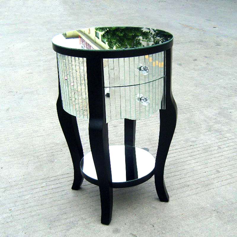 Round Glass top Side End Table Contemporary 23.6" Tall 4 Legs End Table