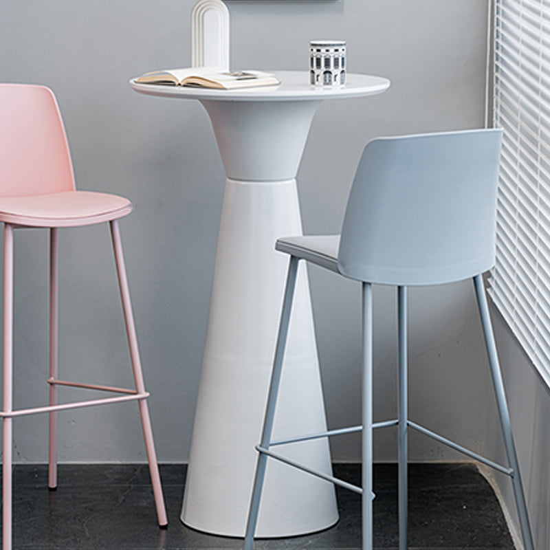 Contemporary Round Bar Height Table Metal Base Bar Table in Black and White