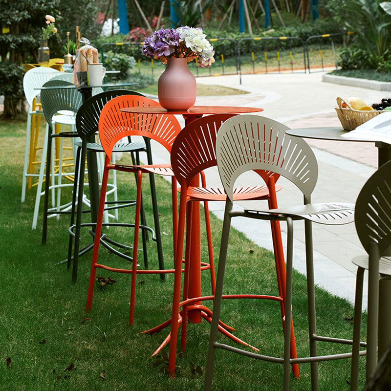 Metal Bar Dining Table Industrial Bar Height Cocktail Table with Pedestal